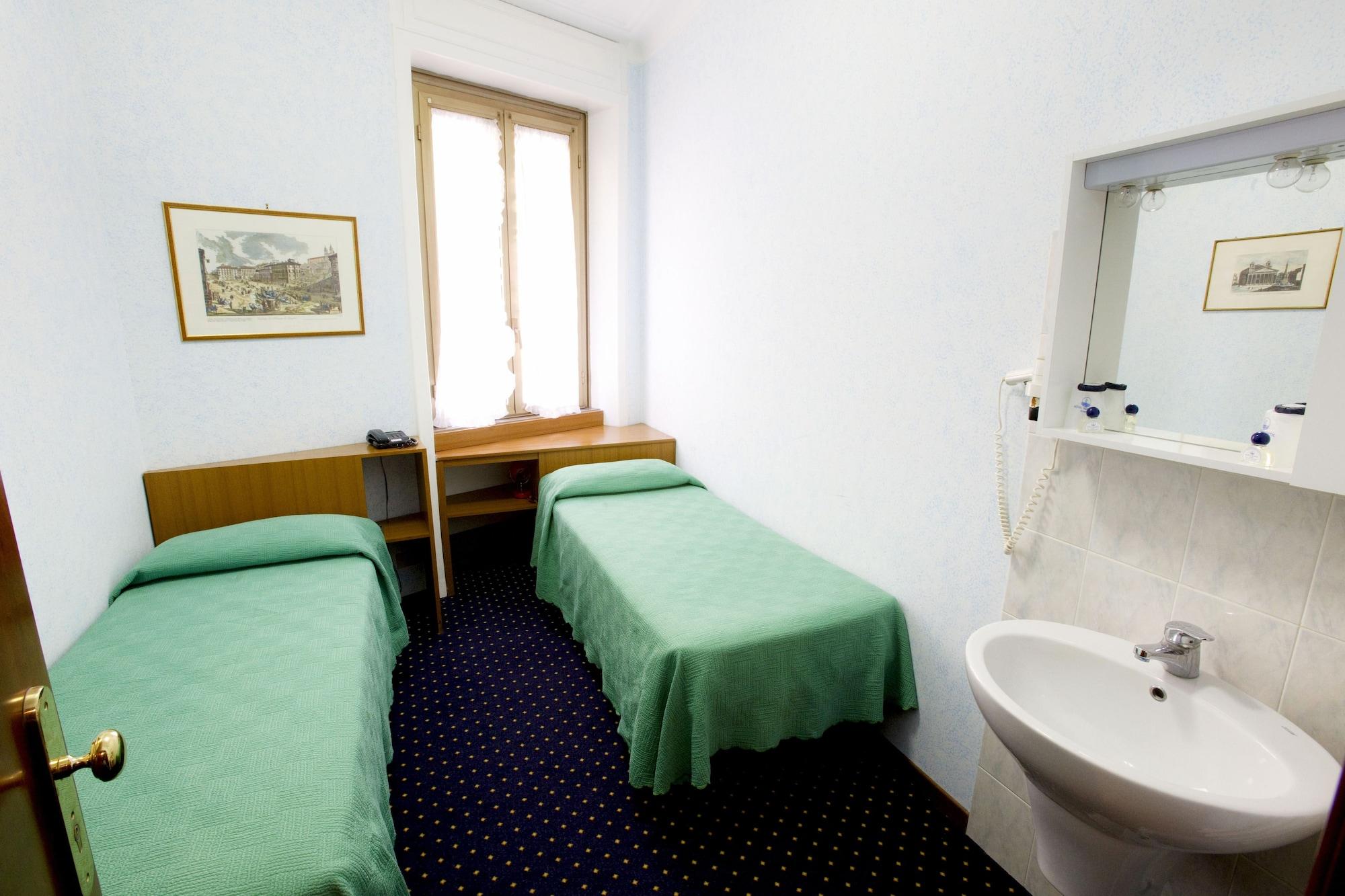 Adriatic Hotel