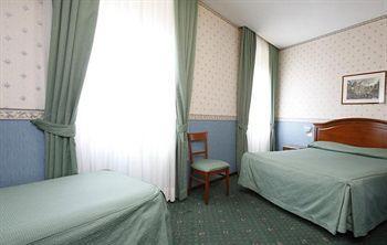Hotel Adriatic 2*