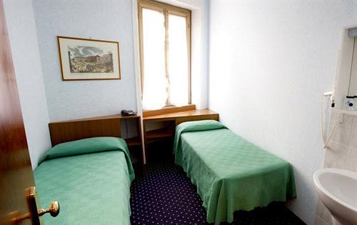 Adriatic Hotel